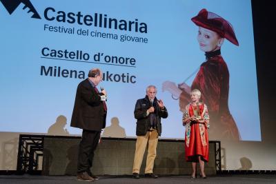 Milena Vukotic (Castello d'Onore) with Alessandro Perrella director (A occhi chiusi) and Giancarlo Zappoli